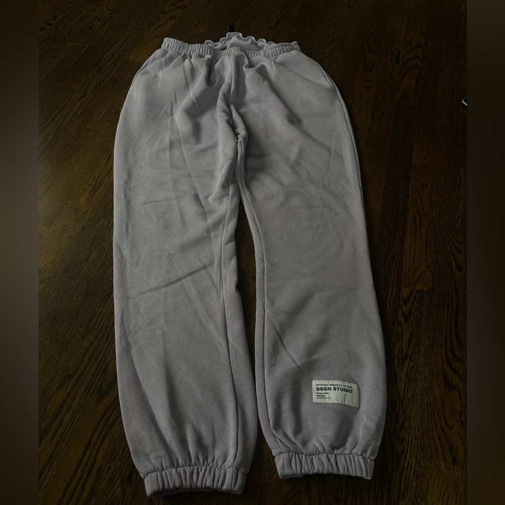 Boohoo Light Gray Women's Joggers